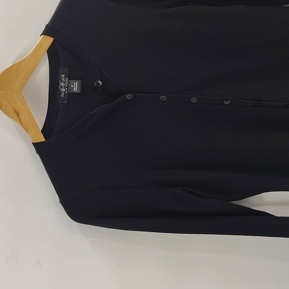 August Silk black Crew cardigan Size Medium silk blend button up cardigan - Picture 2 of 8